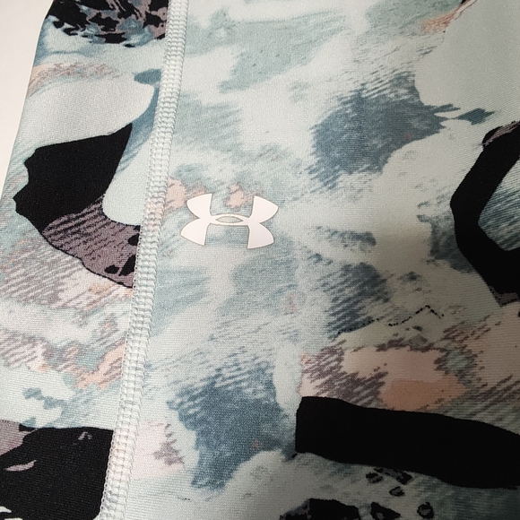 Under Armour Multicolor Abstract Leggings - Picture 7 of 12